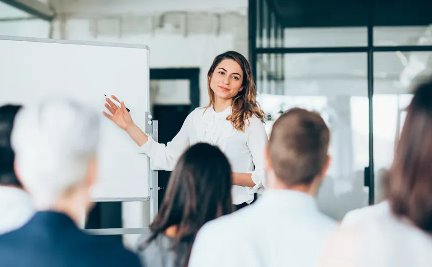 ”女性活躍推進”